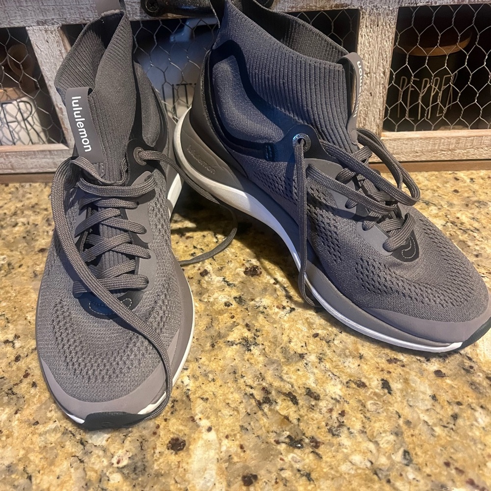 Lululemon tennis shoes